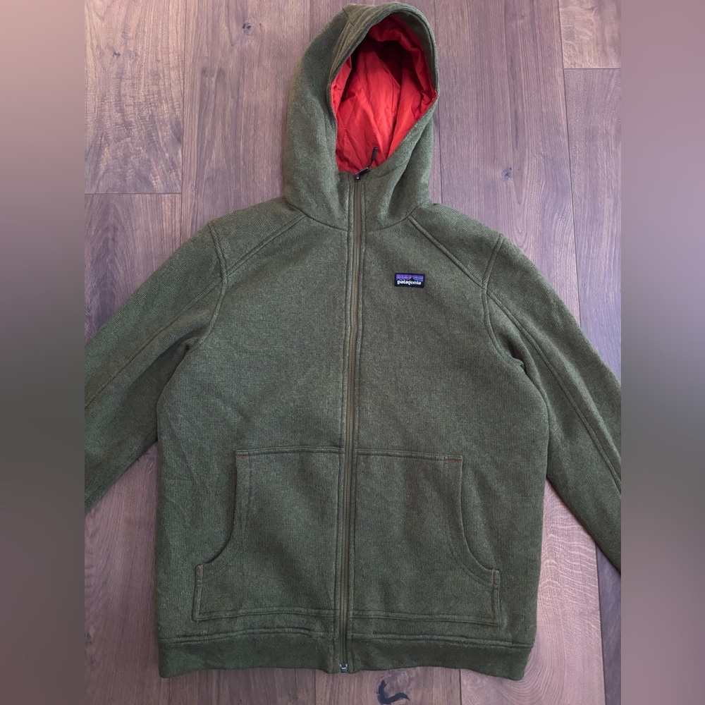 Patagonia Green Hoodie with orange Lining